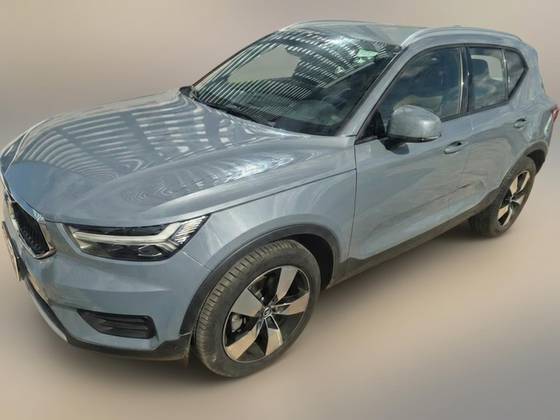 VOLVO XC40 2.0 T4 GASOLINA MOMENTUM GEARTRONIC VOLVO XC40 2.0 T4 GASOLINA MOMENTUM GEARTRONIC